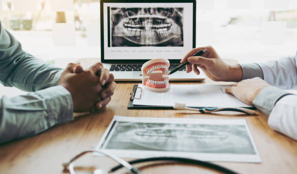 Best Tooth Infection Emergency Dentist  in Bellerose Terrace, NY